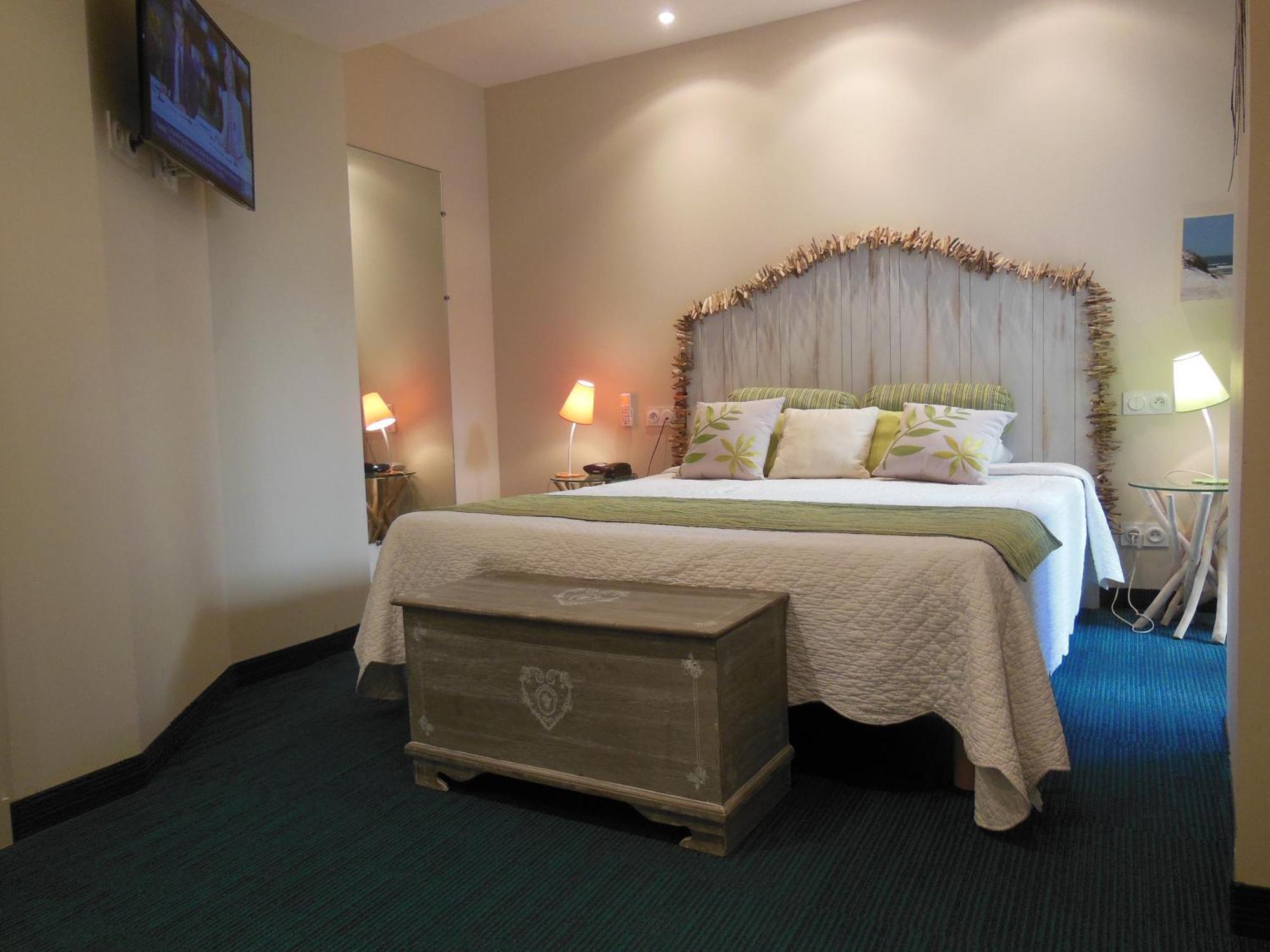 Logis Hotel Le Glacier Оранж Экстерьер фото